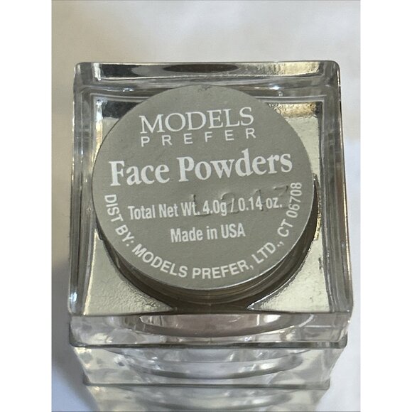 Models Prefer Ready-to-Wear Stackable Face Powders Yellow light & bronzer .14 oz - Picture 10 of 12